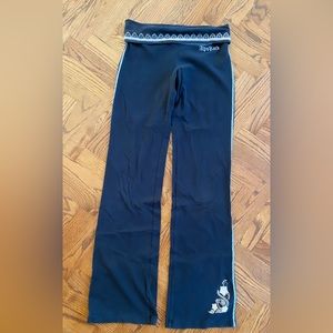 Alp N Rock yoga pants! Embroidery, fold over wait, great details!